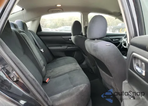 2015 Nissan Altima 2.5 из США, поврежденный, VIN 1N4AL3AP3FN406977